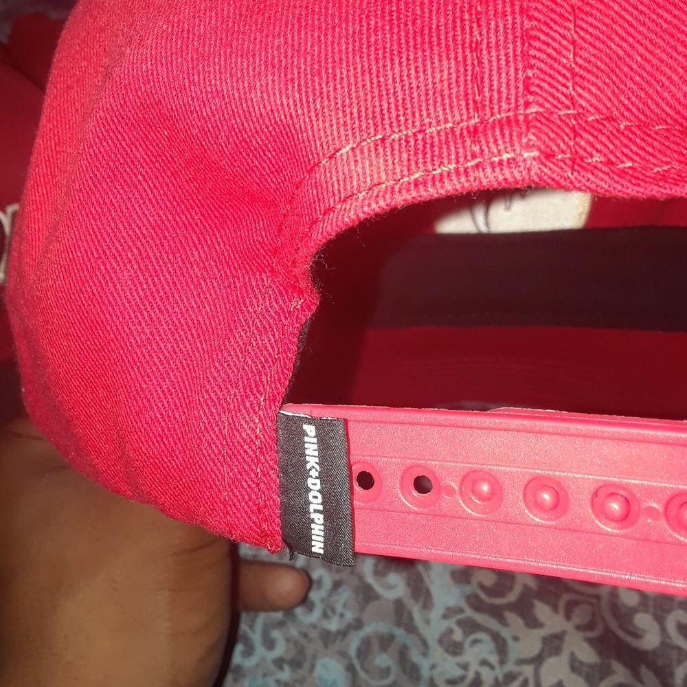 Hat - Picture 3 of 4